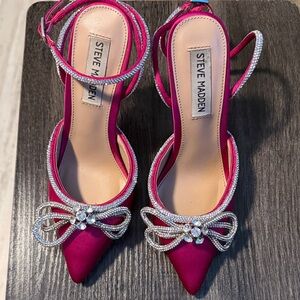 Steve Madden Fuchsia Satin Heels with Crystal Bow
